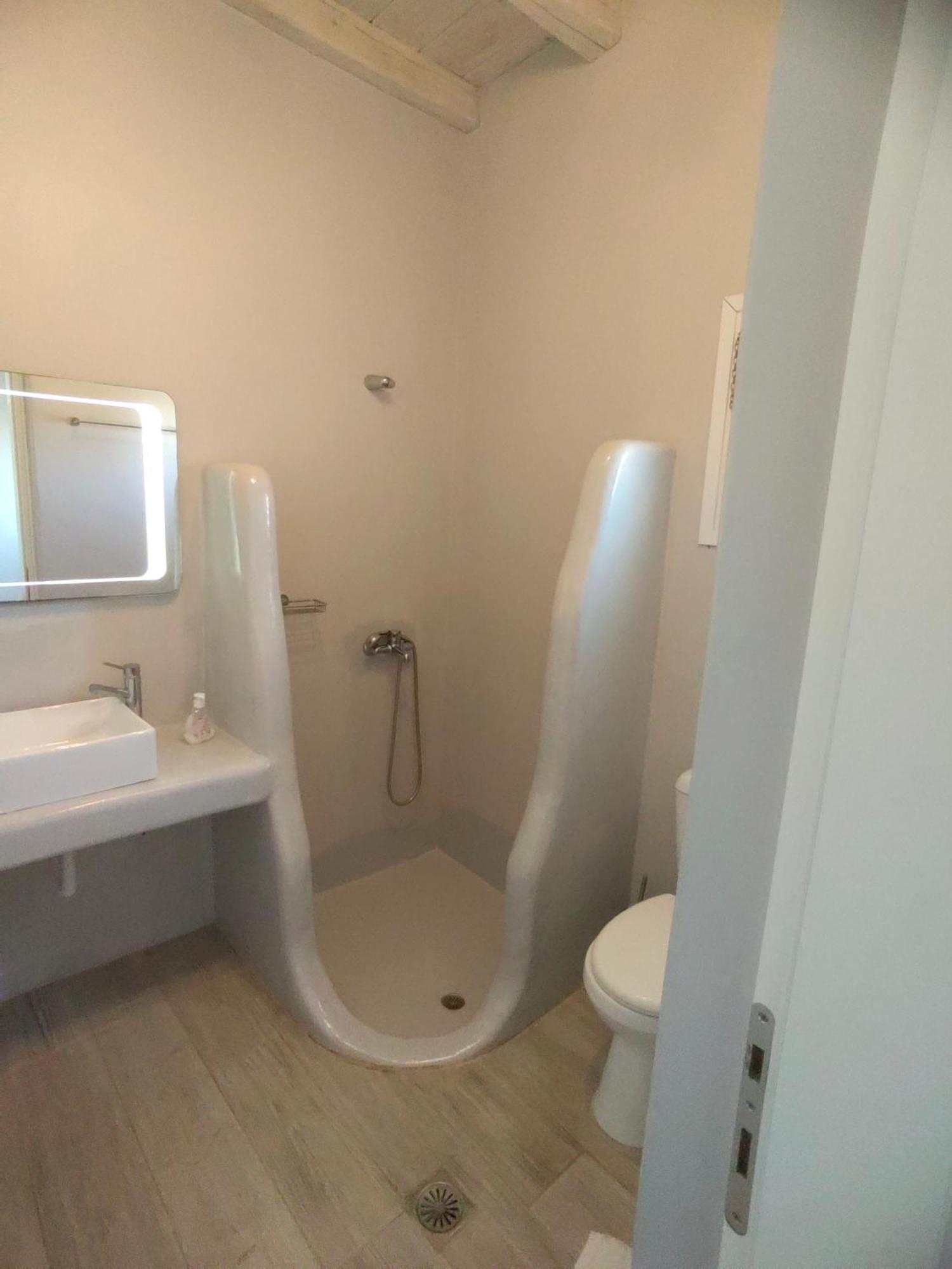 Hotel Ftelia Breeze